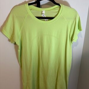 lululemon Swiftly Tech Short Sleeve